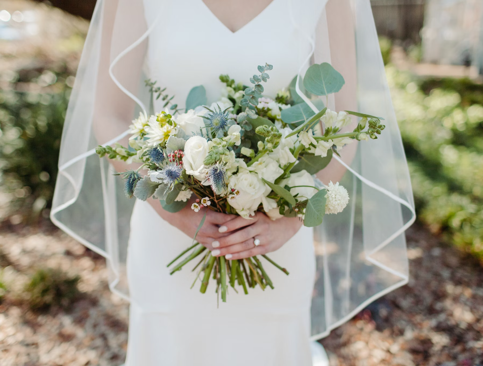 Wedding flower delivery in Knoxville TN