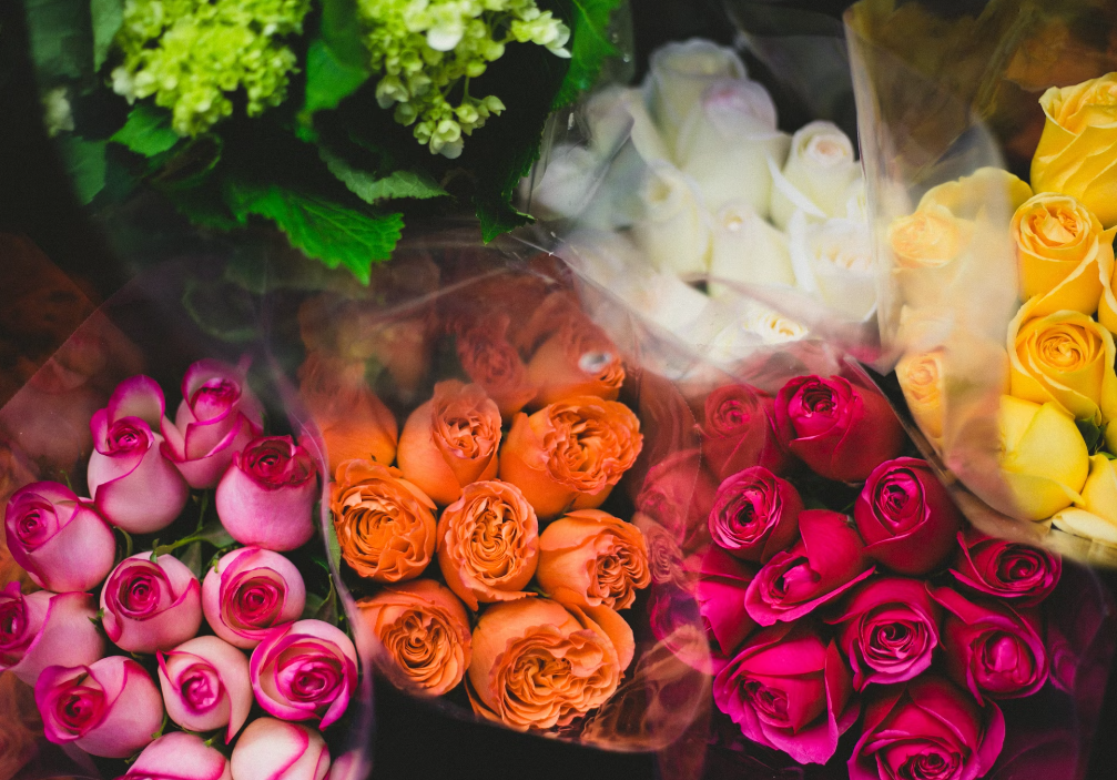 Buy roses for a romantic date