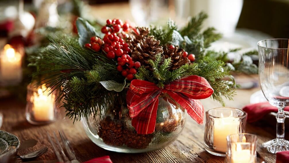 elegant Christmas table decorations by Glendale florist
